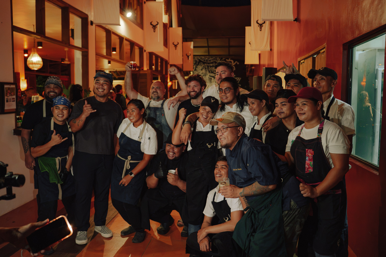 Local cooks and the meimei team posing together